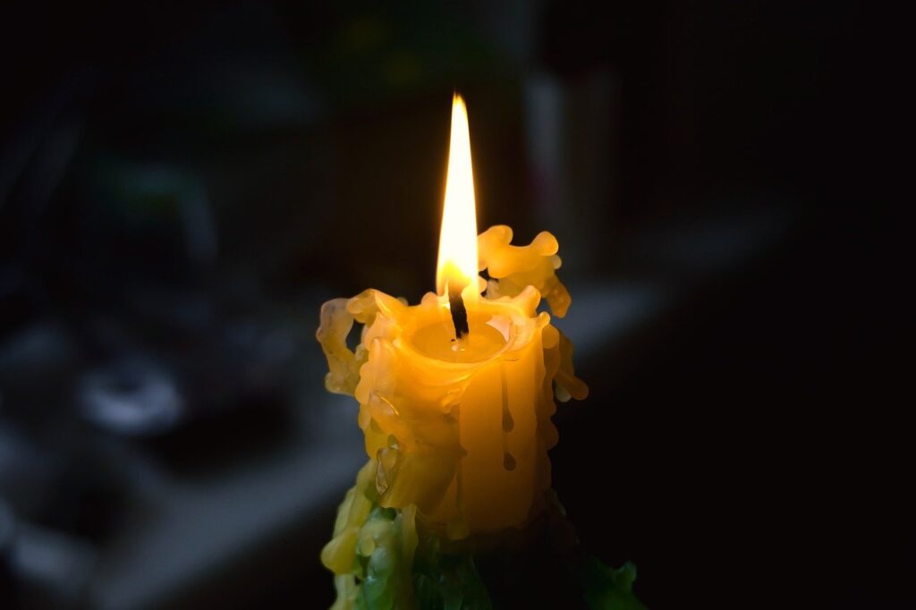 candle, flame, drops-8612581.jpg